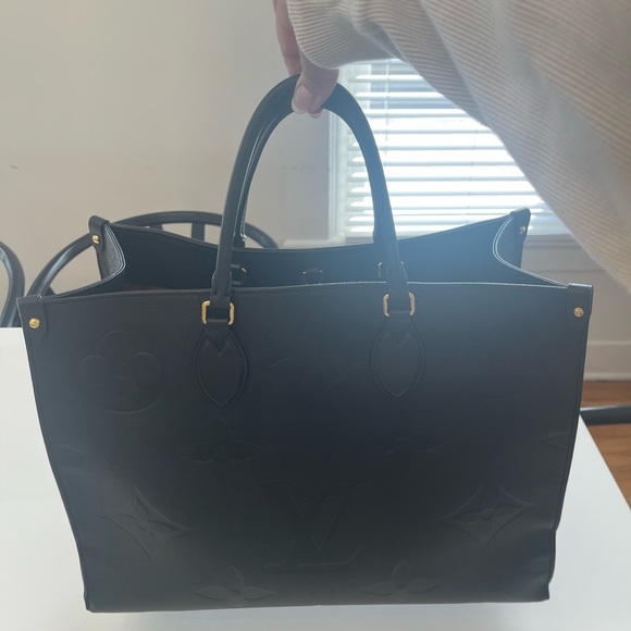 Louis Vuitton ONTHEGO GM Black Leather - Picture 2 of 10